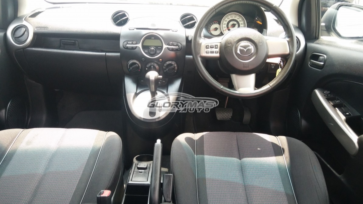 2010 Mazda Mazda 2 1.5 Auto